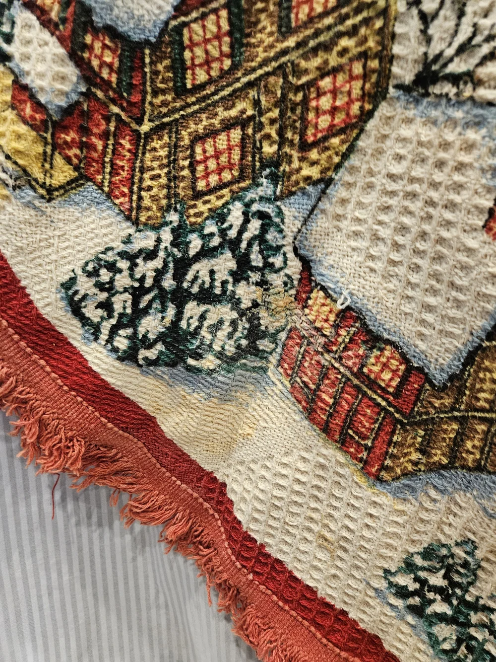 Vintage-Style Red Holiday Tree Skirt w/ Winter Village Scene Waffle Knot Fringe